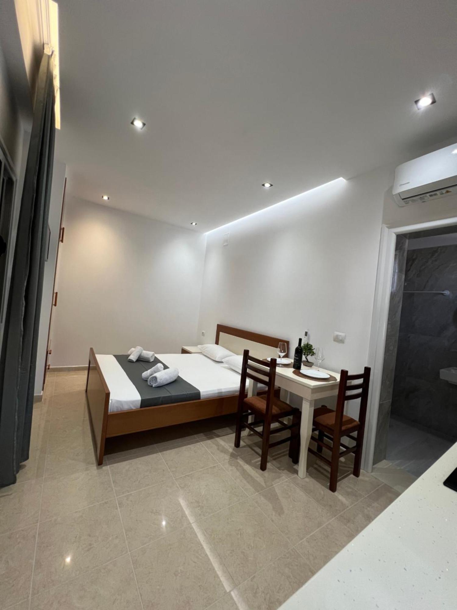Vila Anxhelo Vlorë Exterior foto